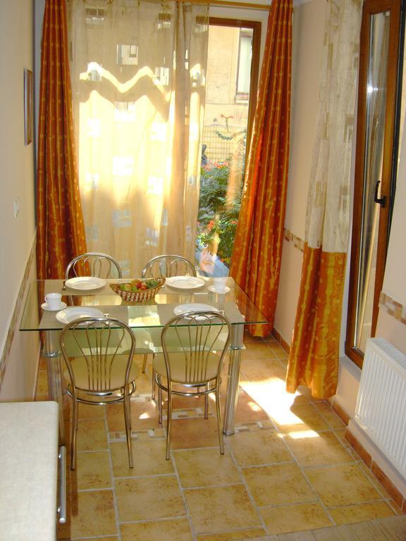 Apartment on Pushkinskaya 16 Odessa Bilik gambar