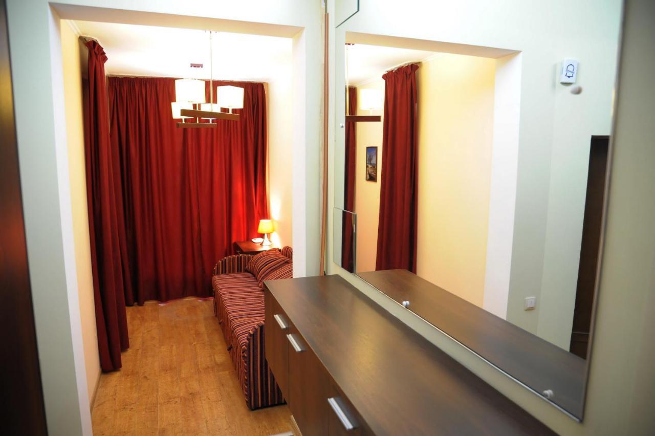 Apartment on Pushkinskaya 16 Odessa Bilik gambar